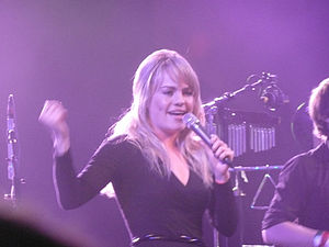 Duffy vid en konsert i mars 2008
