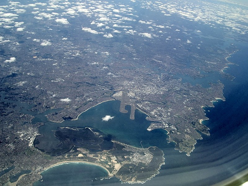 Fil:Sydney from Botany Bay looking north (aerial).jpg