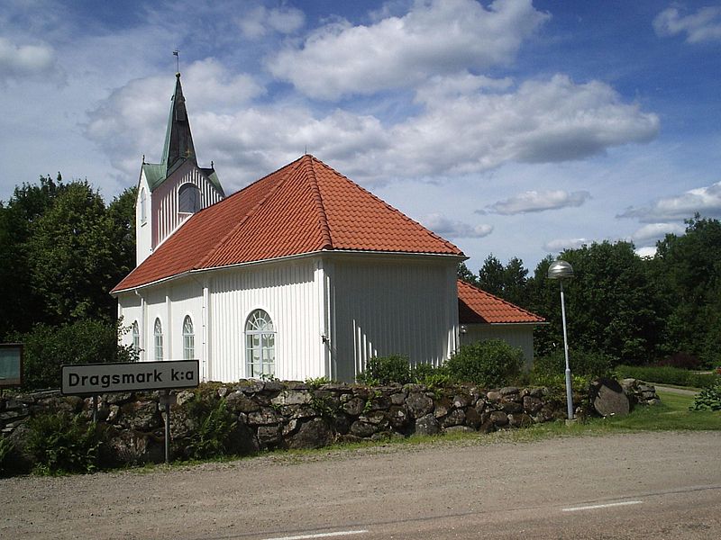 Fil:Dragsmarks kyrka, den 14 juli 2006, bild 4.JPG