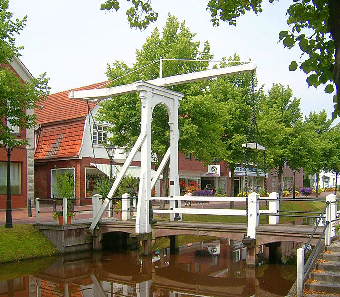 Fil:Papenburg Zugbrücke.jpg