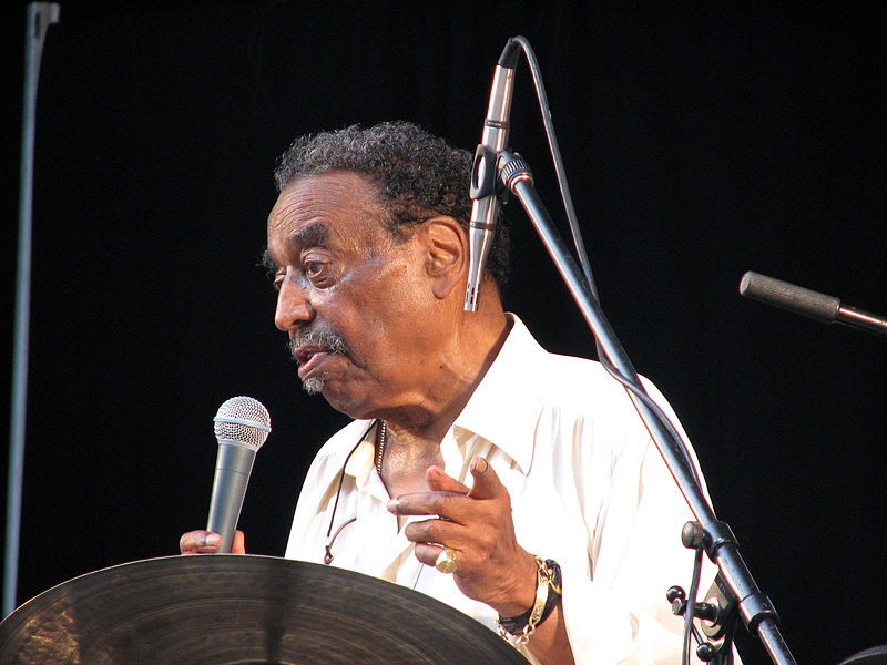 Fil:Chico Hamilton.jpg