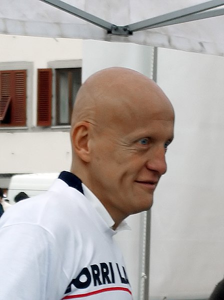 Fil:Pierluigi Collina.jpg