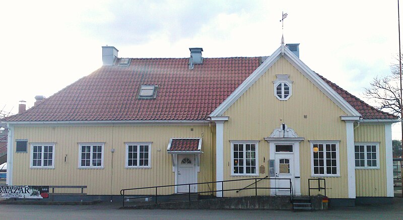 Fil:Sävsjö stationshus.JPG