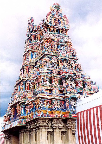 Fil:Gopuram-madurai.jpg