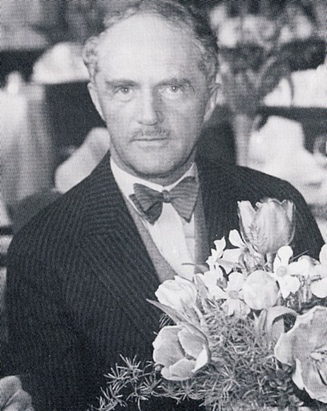 Fil:Ivar Tengbom 1933.jpg