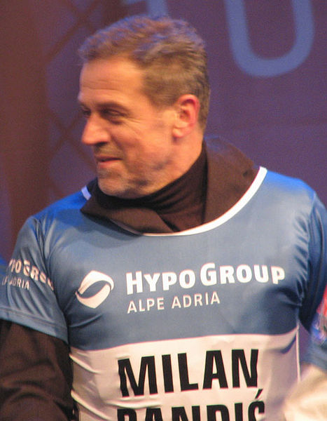 Fil:Milan Bandić 2009.jpg