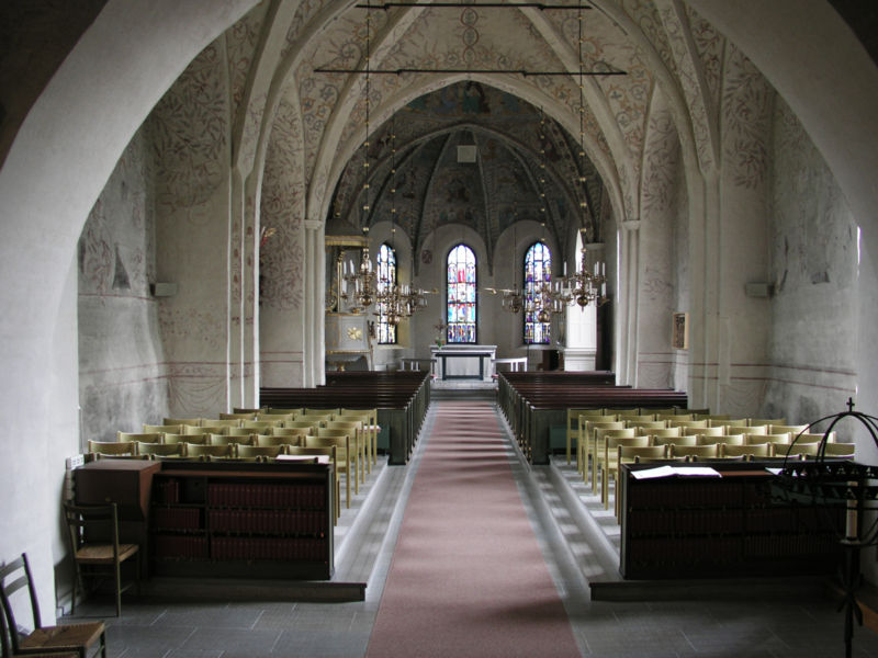 Fil:Danmark kyrka nave01.jpg