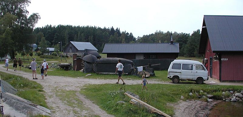 Fil:Högsåra-väg-2002.jpg