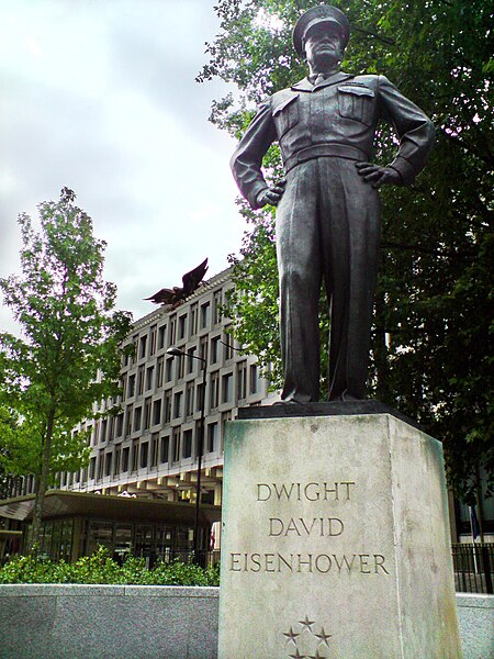 Fil:Dwight David Eisenhower.jpg