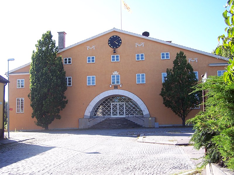 Fil:Sölvesborg Listers härads tingshus.jpg