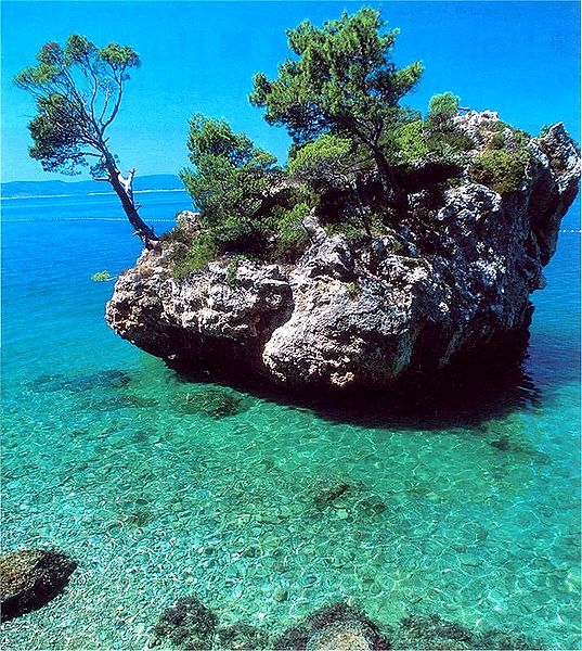 Fil:Brela, Southern Dalmatia, Croatia.jpg