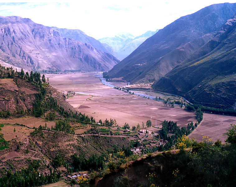 Fil:Urubamba valley1.jpg