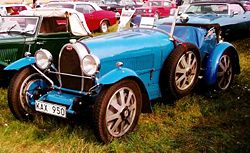 Bugatti Typ 43 44 2-Sits Sport 1929.jpg