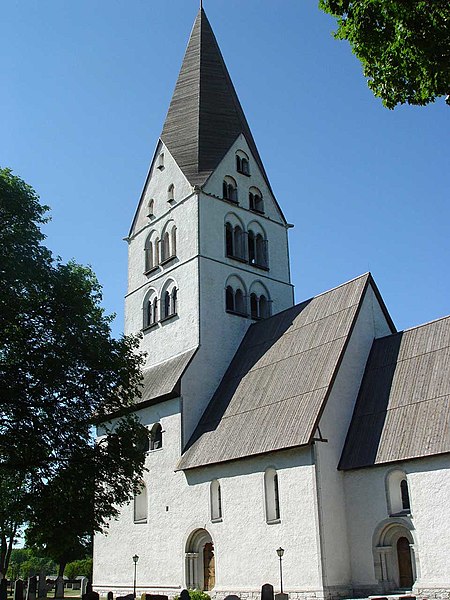 Fil:Gotland-Stenkyrka-kyrka 01.jpg