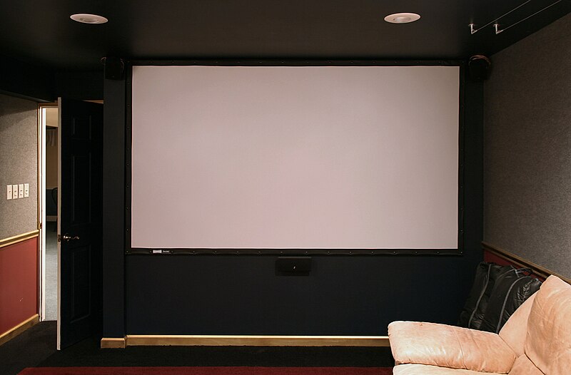Fil:Projection-screen-home.jpg