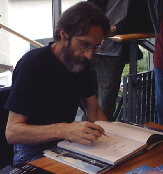 Fil:John Howe 2003.jpg