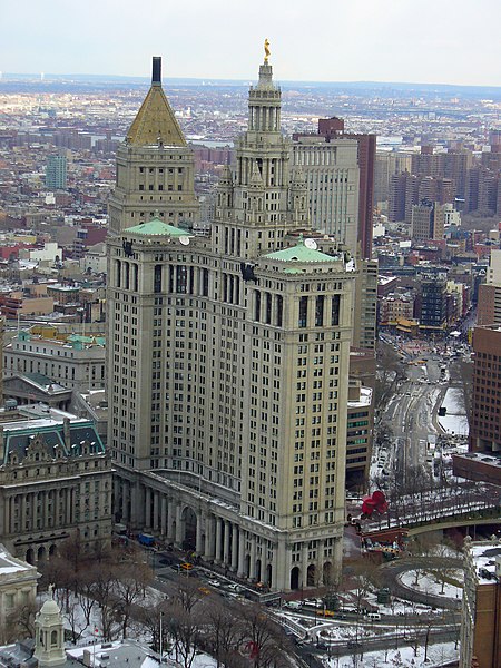 Fil:Manhattan Municipal Building by David Shankbone edited-1.jpg