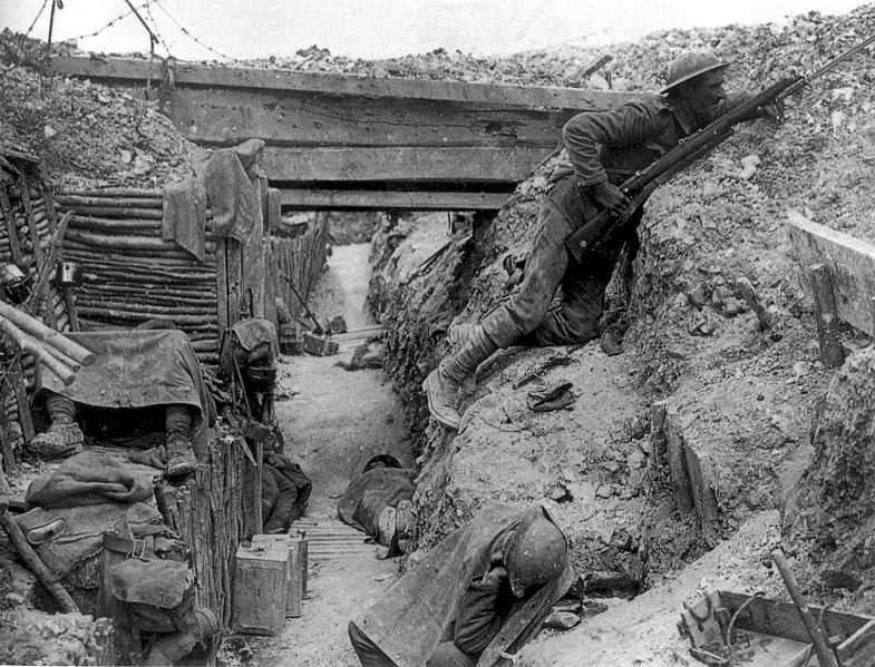 Fil:Cheshire Regiment trench Somme 1916.jpg
