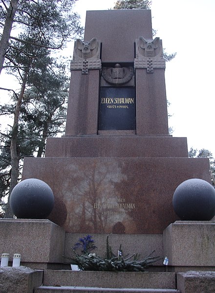 Fil:Grave of Eugen Schauman.jpg