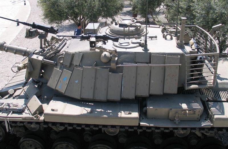 Fil:M60A1-Patton-Blazer-latrun-4.jpg