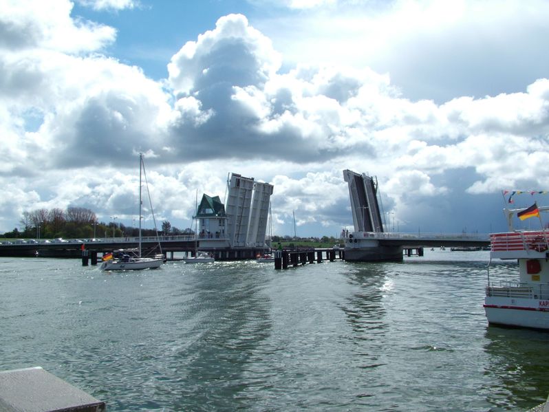 Fil:Kappeln Klappbruecke.jpg