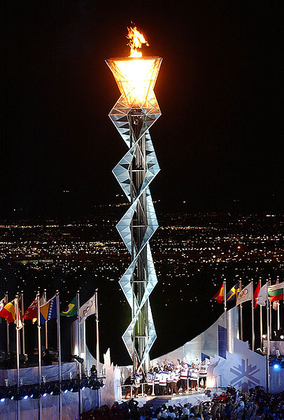 Fil:2002 Winter Olympics flame.jpg