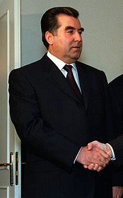 Emomali Rahmonov 2001.jpg